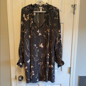 H&M - Long-Sleeve Floral Shift Dress
